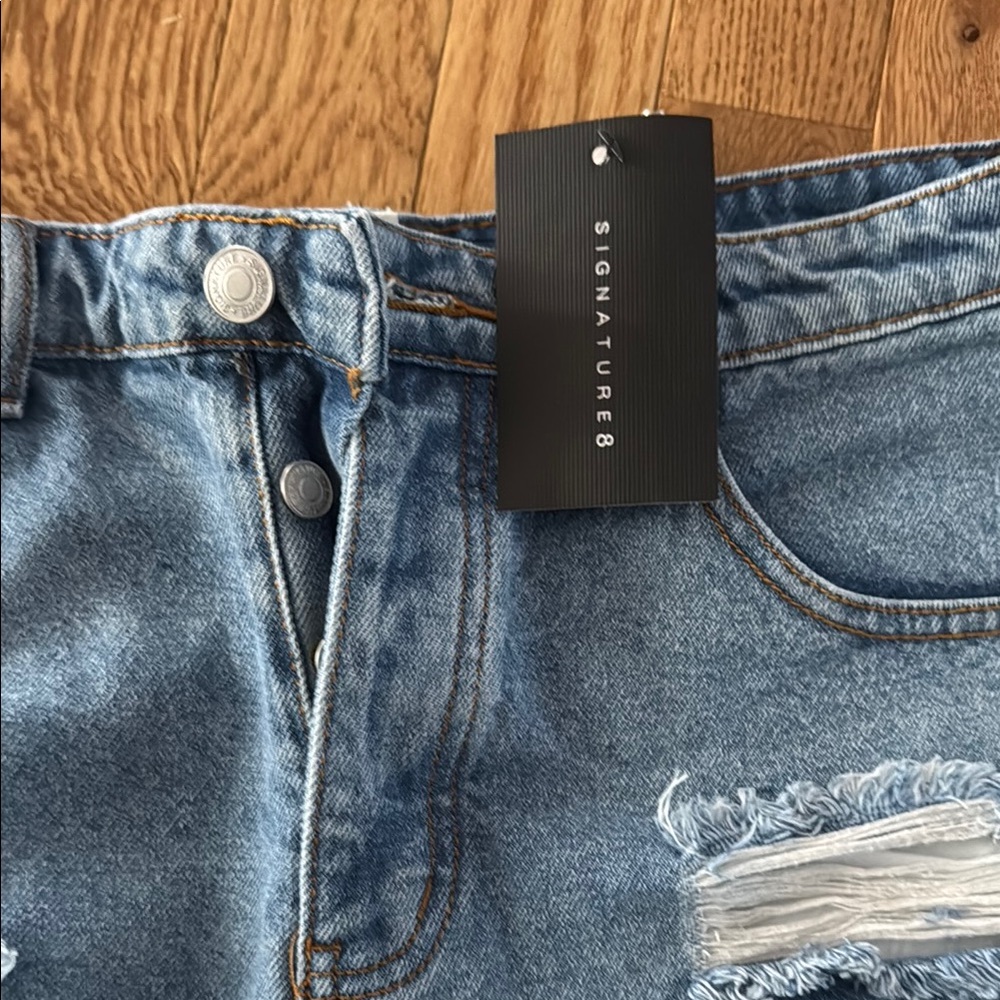 Signature8 Blue Jean Shorts Distressed Frayed Hem - Picture 2 of 5
